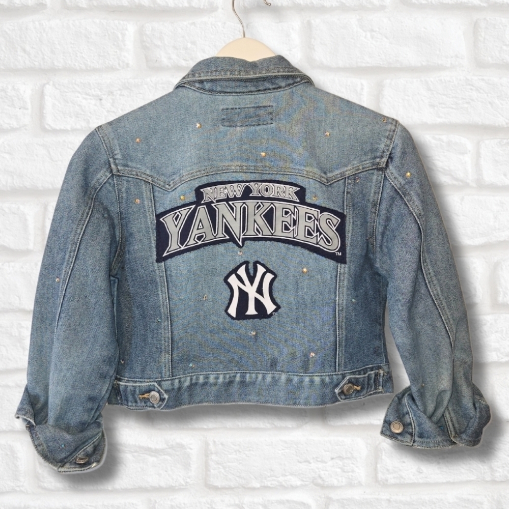 New York Yankees Crop Denim Jacket